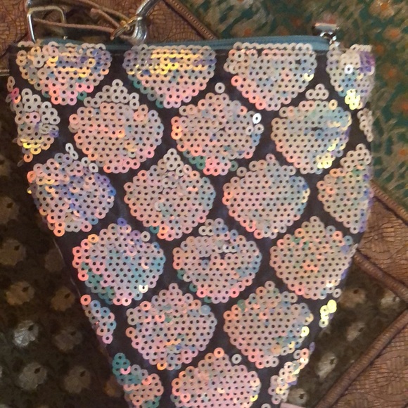 New without Tags Sequin Mermaid Crossbody Purse 👛🧜‍♀️ by P.S. 🧜‍♀️ - Picture 7 of 17